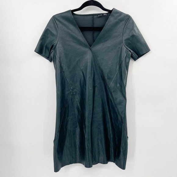 Zara Collection Faux Leather Shirt Dress Green‎ Size S V-Neck Short Sleeve - Picture 1 of 11
